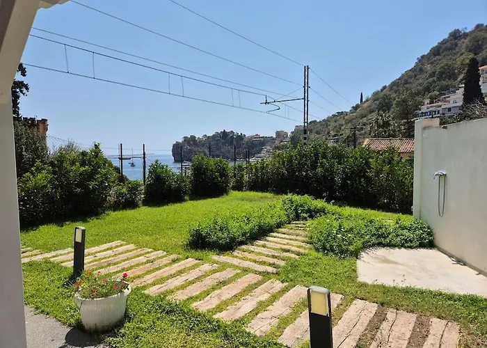 Il Vecchio Casello * 陶尔米纳